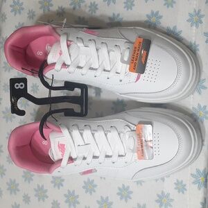 NWT Avia platform sneakers